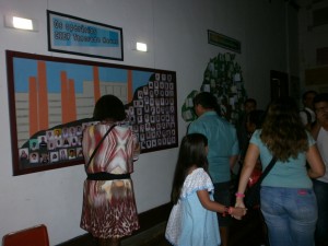 Exposição "Trabalho e Cidadania", produzida pelos alunos do CIEP Tancredo Neves